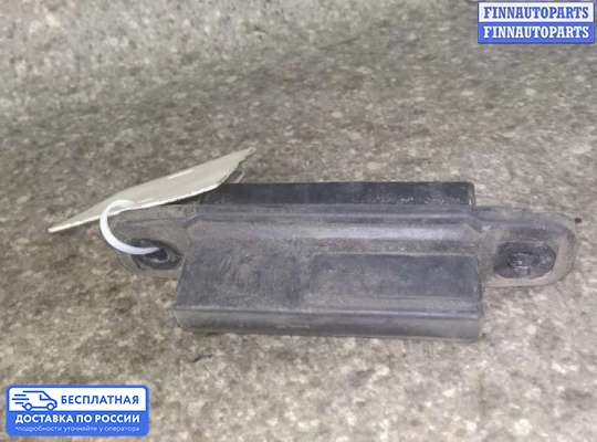 Кнопки на Toyota Auris I (E150)