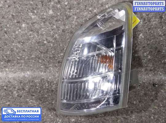 Поворотник передний на Nissan X-Trail I (T30)