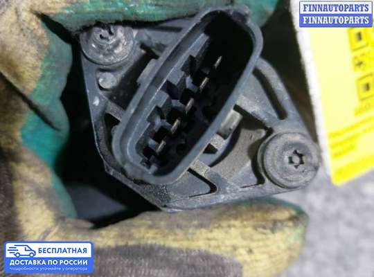 Датчик расхода воздуха (ДМРВ) на Dodge Caravan IV (RG, RS)