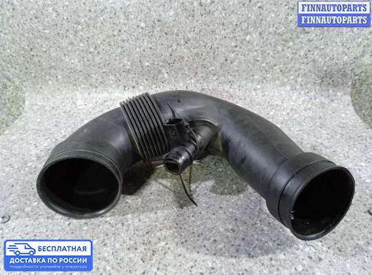 Патрубок (трубка, шланг) на Mercedes-Benz C (W203)