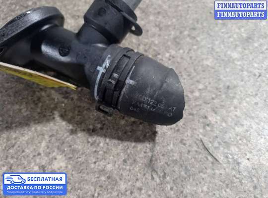 Корпус термостата на Volkswagen Touran I (1T)