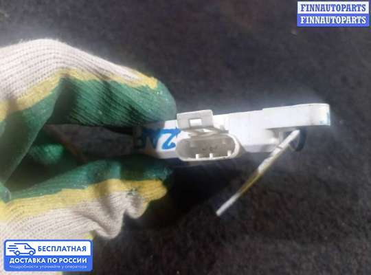 Датчик удара (Airbag) на Opel Zafira A