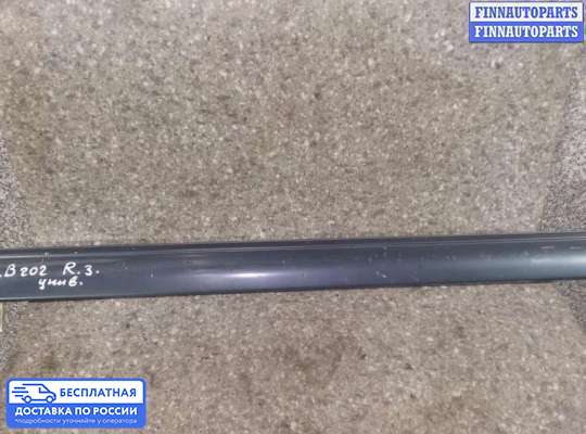 Молдинг на Mercedes-Benz C (W202)