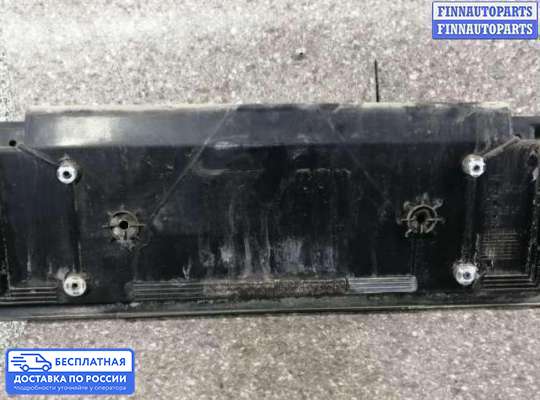 Планка подсветки номера на Audi 100 (4A, C4)