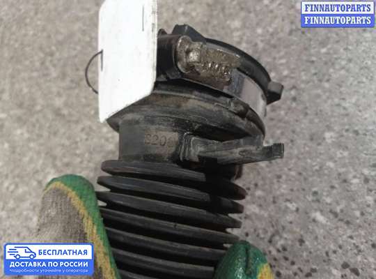 Патрубок (трубка, шланг) на Renault Megane III