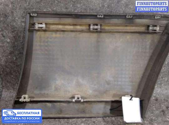 Молдинг на Mercedes-Benz E (W124)