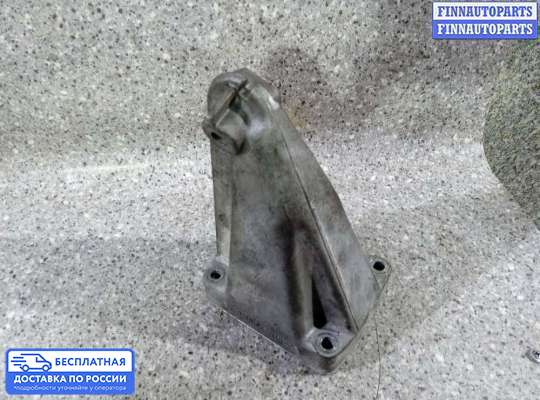 Кронштейн ДВС (лапа) на Mercedes-Benz C (W203)