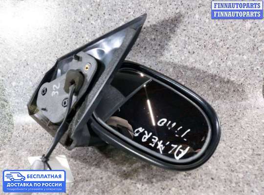 Зеркало боковое на Nissan Tino V10