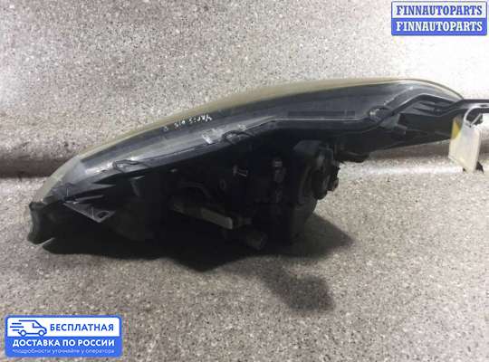 Фара передняя на Toyota Yaris P13