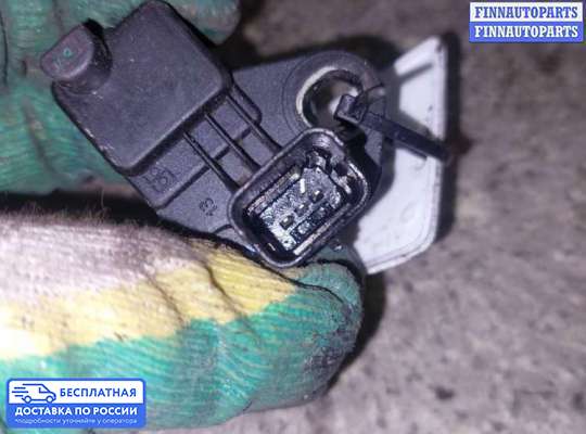 Датчик коленвала на Peugeot 307