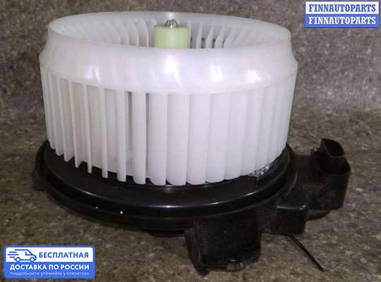 Мотор отопителя на Toyota RAV4 IV (CA40)