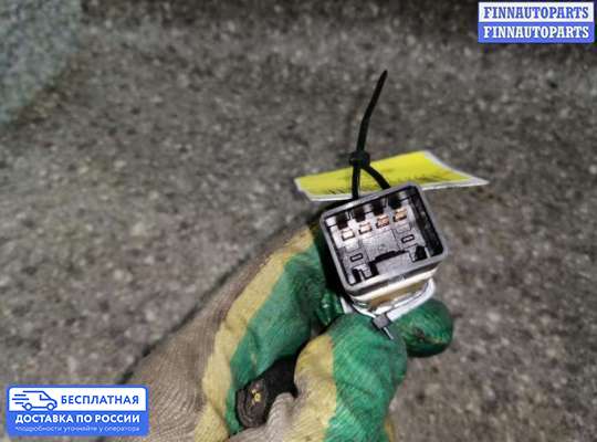 Кнопки на Kia Rio II (JB)