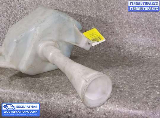 Бачок омывателя на Nissan Almera II N16