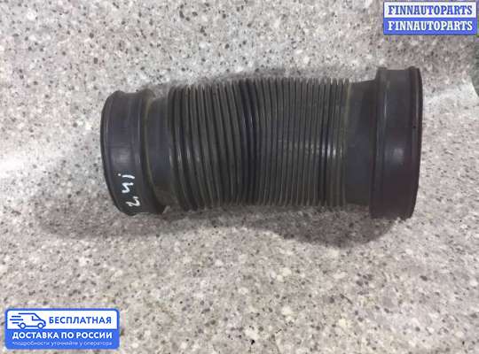 Патрубок (трубка, шланг) на Audi A4 (8D, B5)