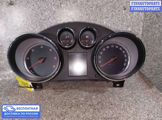 Щиток приборов на Opel Insignia
