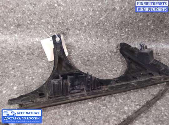 Планка под фары (ресничка) на Mercedes-Benz E (W210)