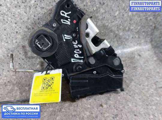 Замок боковой двери на Toyota Prius II