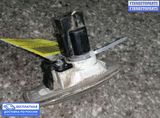 Повторитель поворота в крыло на Hyundai Trajet