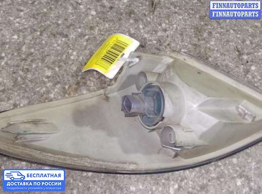 Поворотник передний на Mazda Premacy