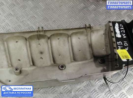 Крышка ДВС (декоративная) на Mercedes-Benz E (W210)