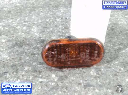 Повторитель поворота в крыло на Renault Scenic I