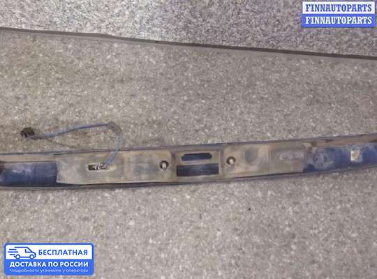 Планка подсветки номера на Renault Scenic I