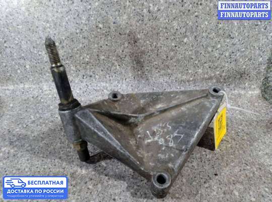 Кронштейн КПП на Renault Scenic I