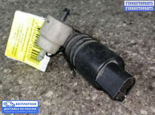 Моторчик (насос) омывателя на Volkswagen Golf IV (1J)