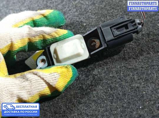 Датчик удара (Airbag) на Mercedes-Benz CLS (C219)