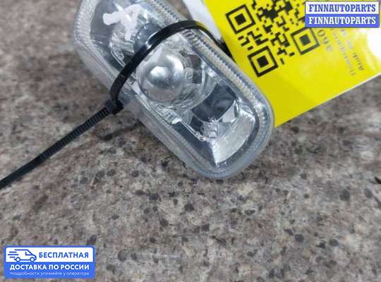 Повторитель поворота в крыло на Audi A6 (C5)