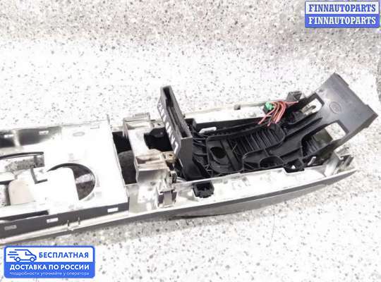 Пластик на Range Rover Sport I (L320)