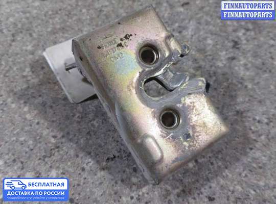 Замок боковой двери на Volkswagen Golf II (1G)