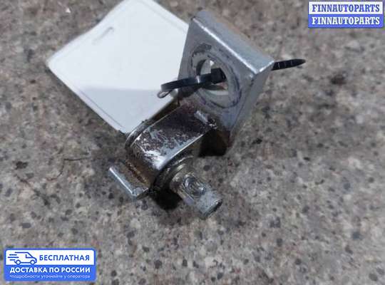 Петля двери на Audi A6 (C5)