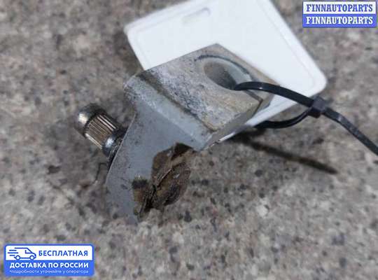Петля двери на Audi A6 (C5)