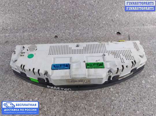 Щиток приборов на Volkswagen Phaeton (3D)