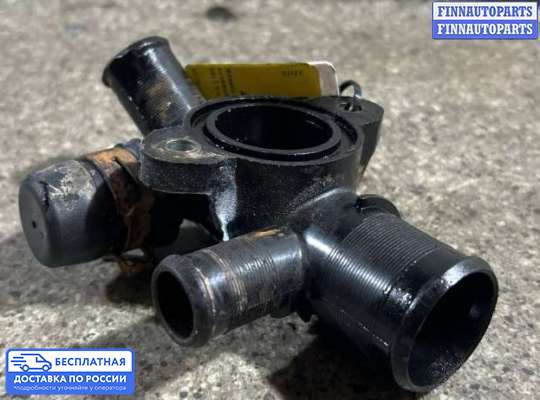 Фланец (тройник) системы охлаждения на Peugeot Expert I (222)