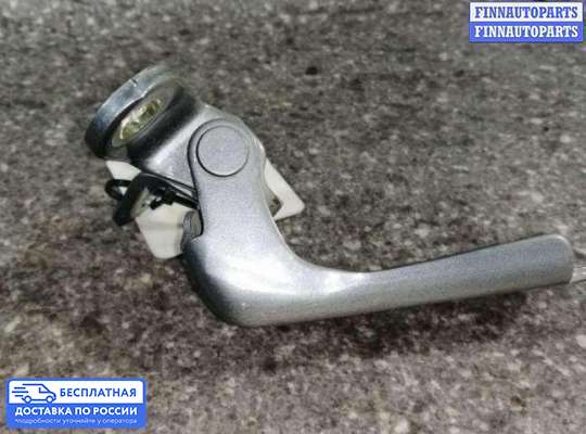 Петля двери на Chevrolet Cruze I (J300)