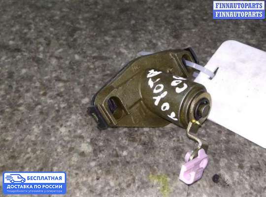Замок багажника на Toyota Allex | Corolla Runx (NZE12)