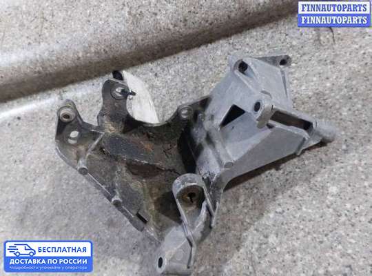 Кронштейн прочее на Audi 100 (4A, C4)