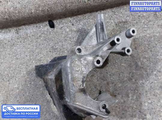 Кронштейн прочее на Audi 100 (4A, C4)