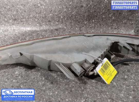 Поворотник передний на Renault Trafic II
