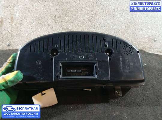 Щиток приборов на Volkswagen Passat B6 (3C)