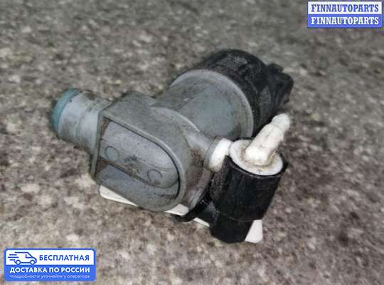 Моторчик (насос) омывателя на Nissan Tino V10