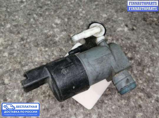 Моторчик (насос) омывателя на Nissan Tino V10