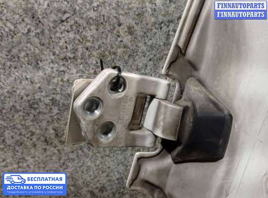 Петля двери на Volkswagen Caddy III (2K)