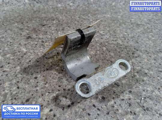 Петля крышки багажника на Skoda Roomster (5J)