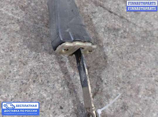 Ограничитель двери на Volkswagen Golf II (1G)