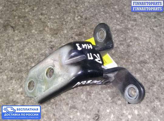 Петля двери на Hyundai Tucson I (JM)