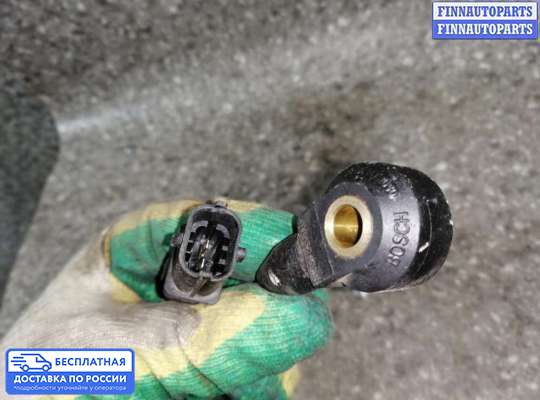 Датчик детонации на Opel Omega B