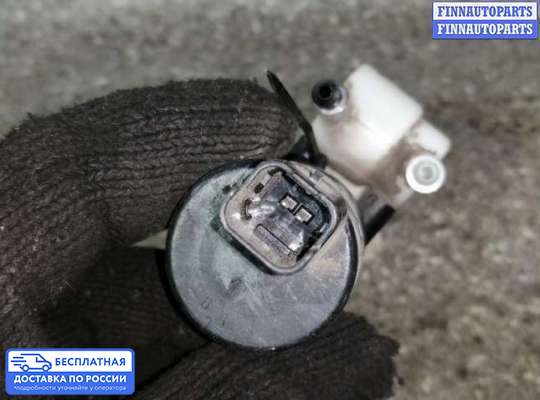Моторчик (насос) омывателя на Peugeot 407